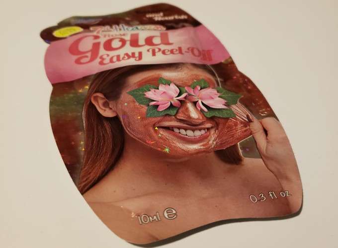 rose gold face mask