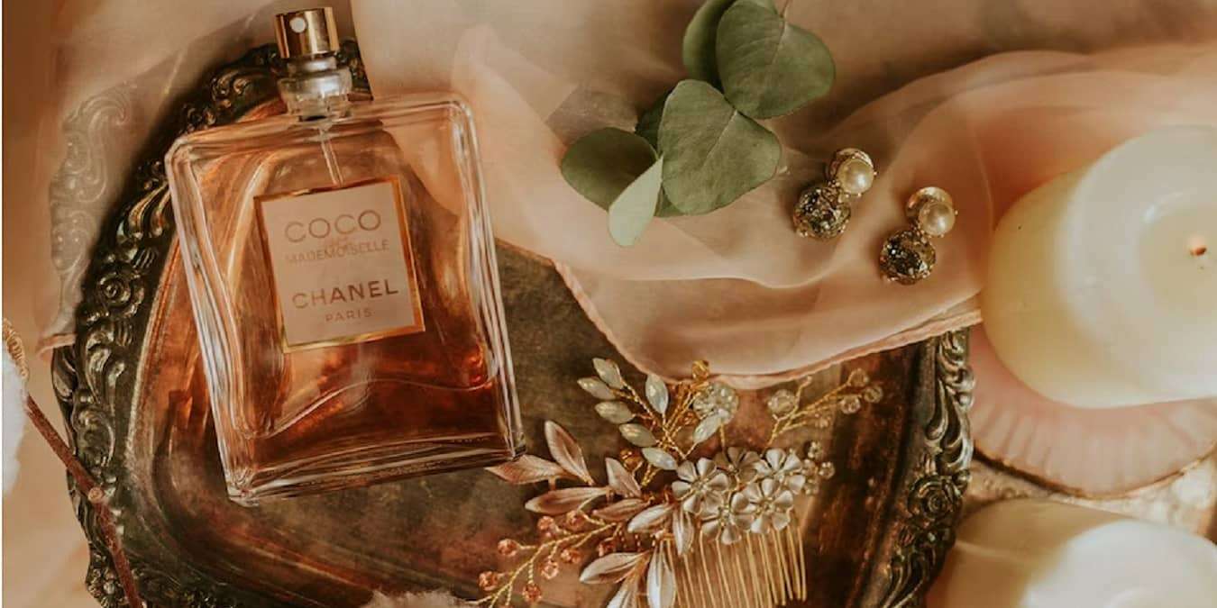 Fragrance Longevity Featured