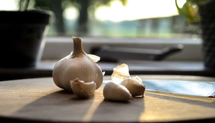 Home Remedies Acne Garlic