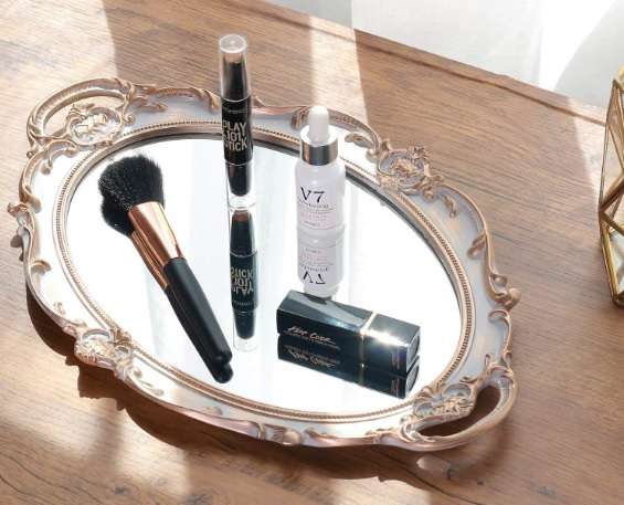 Essential Tips For Organizing Your Vanity Tray