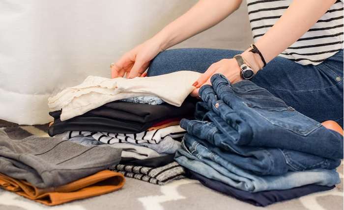 Signs Its Time To Get Rid Of Your Old Clothes Year